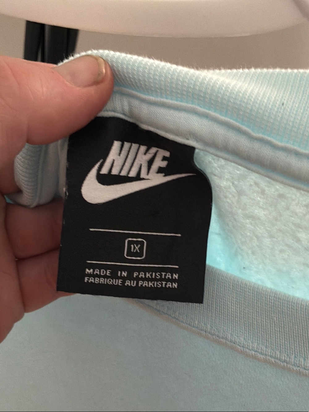 NIKE | NWOT OVERSIZED BRIGHT BLUE SWEATER - Picture 4 of 5
